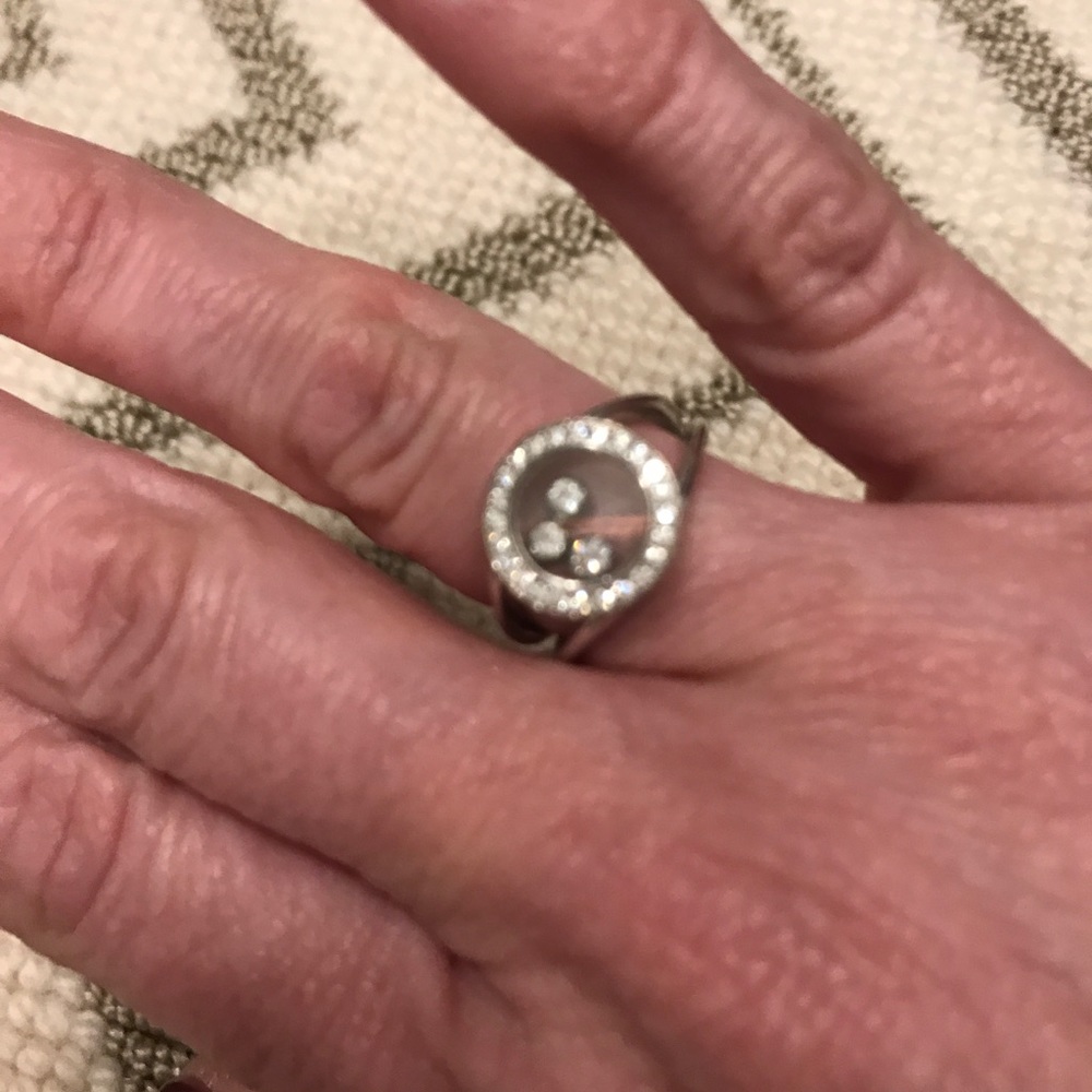Genuine Chopard Round Happy Diamond Ring